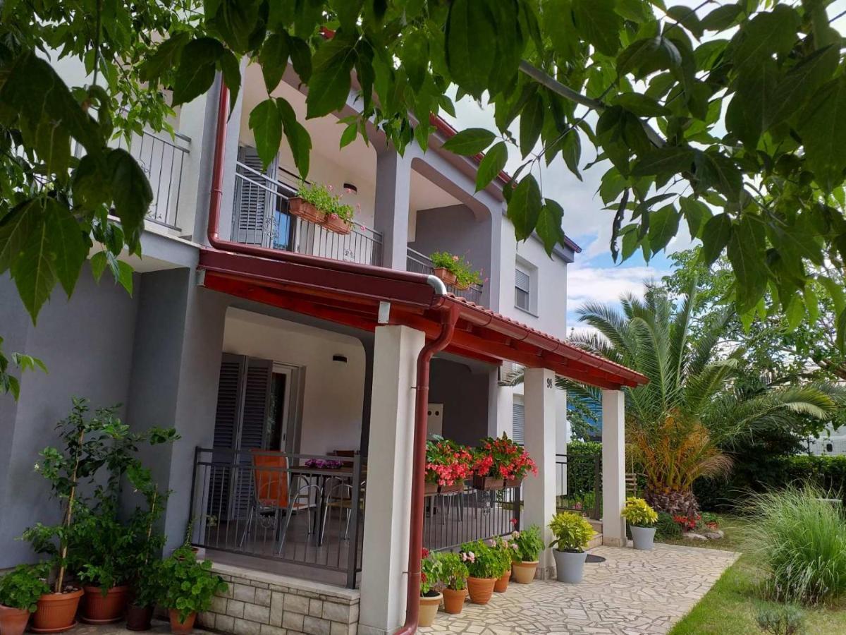 Apartment Nevia Fažana Zewnętrze zdjęcie