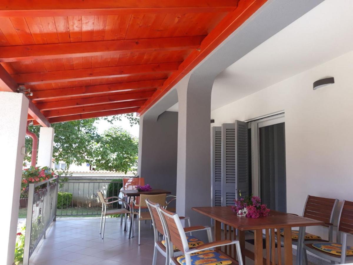 Apartment Nevia Fažana Zewnętrze zdjęcie